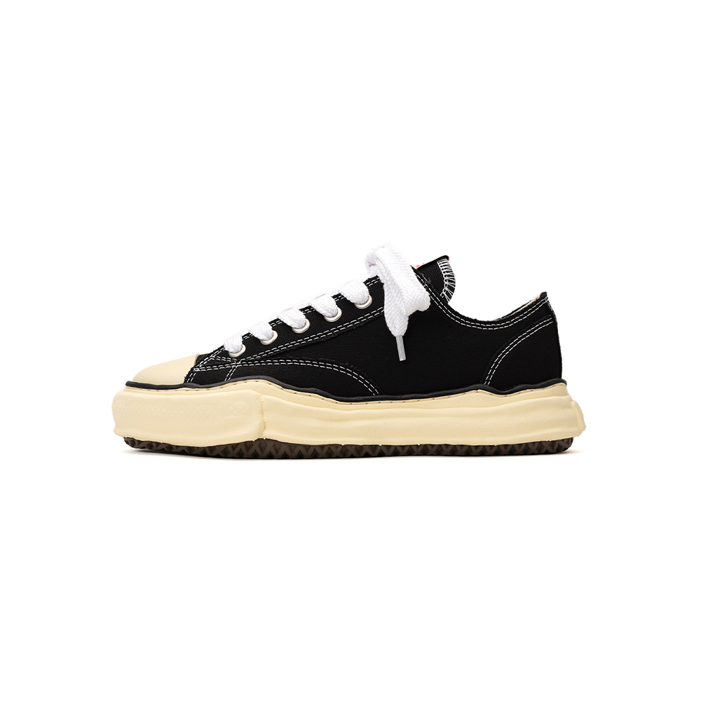 Maison Mihara Yasuhiro Mens Peterson VL OG Sole Canvas Low Maison Mihara Yasuhiro Mens Peterson VL OG Sole Canvas Low