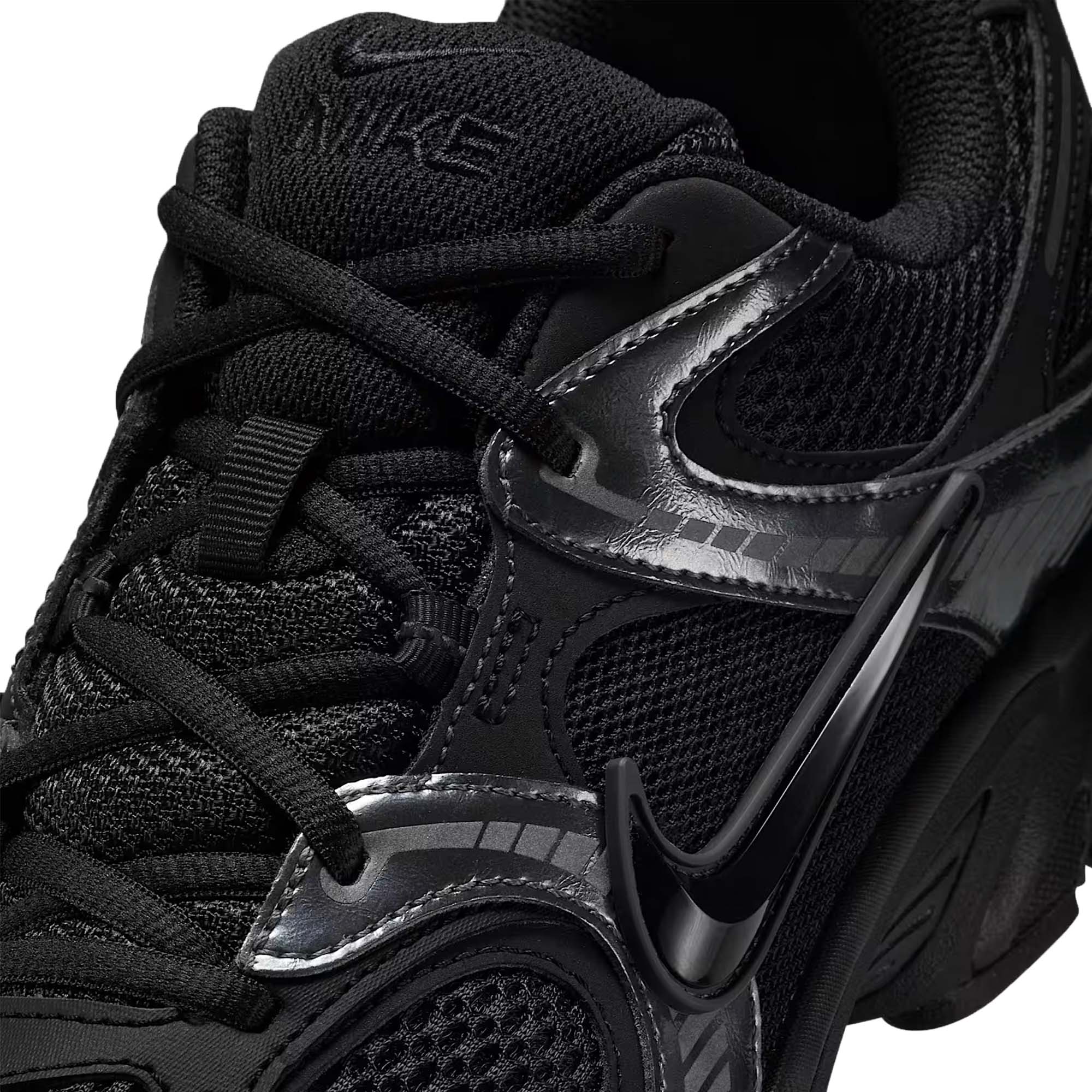 Nike Mens V5 RNR Shoes