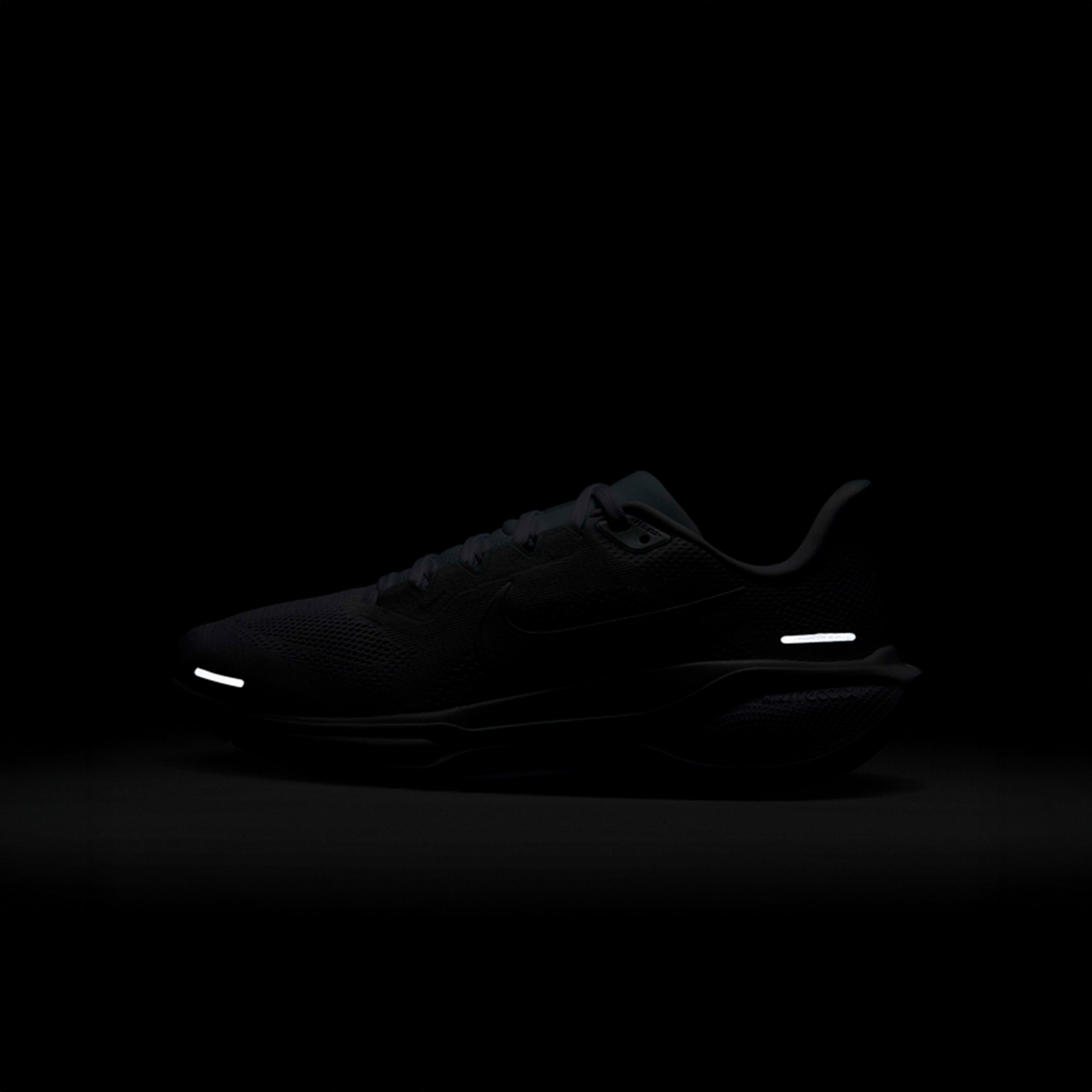 Nike Womens Air Zoom Pegasus 41 Shoes