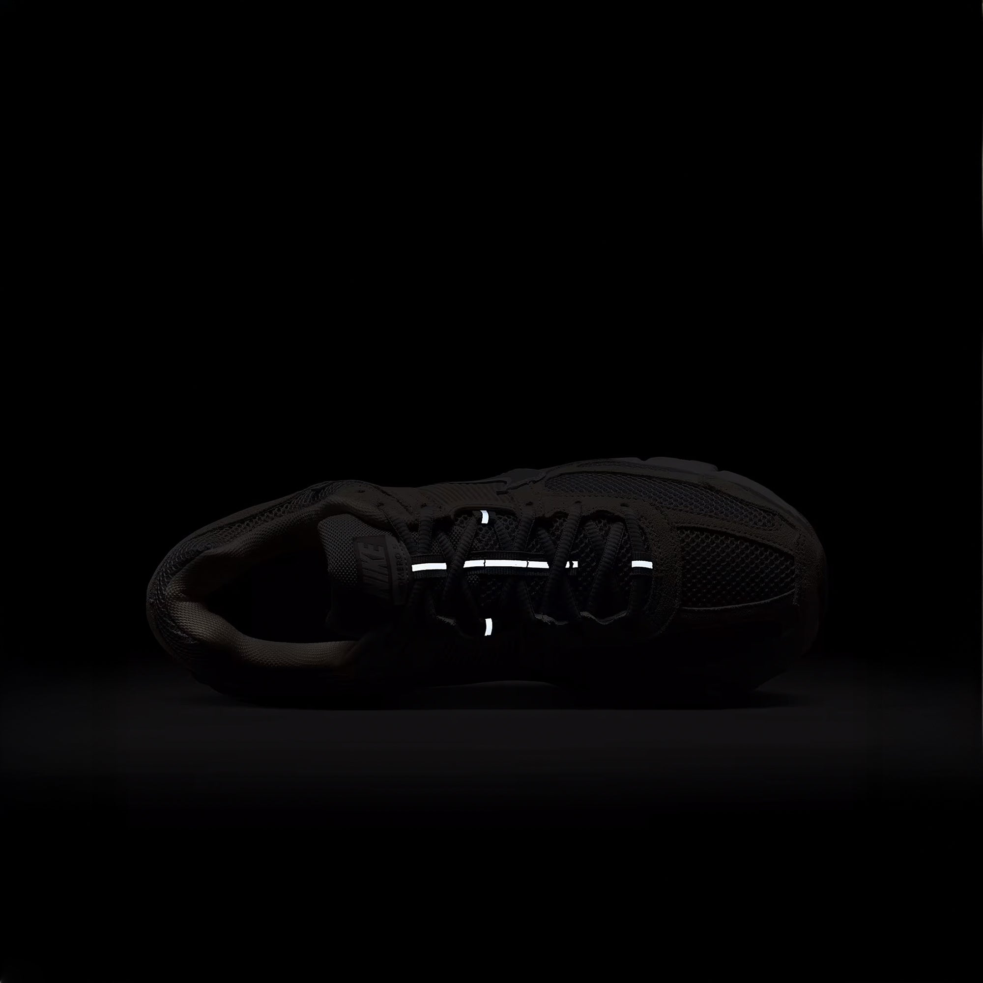 Nike Mens V5 RNR Shoes