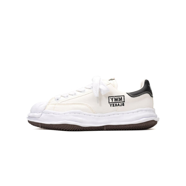 A08FW735_001White_grande.jpg?v