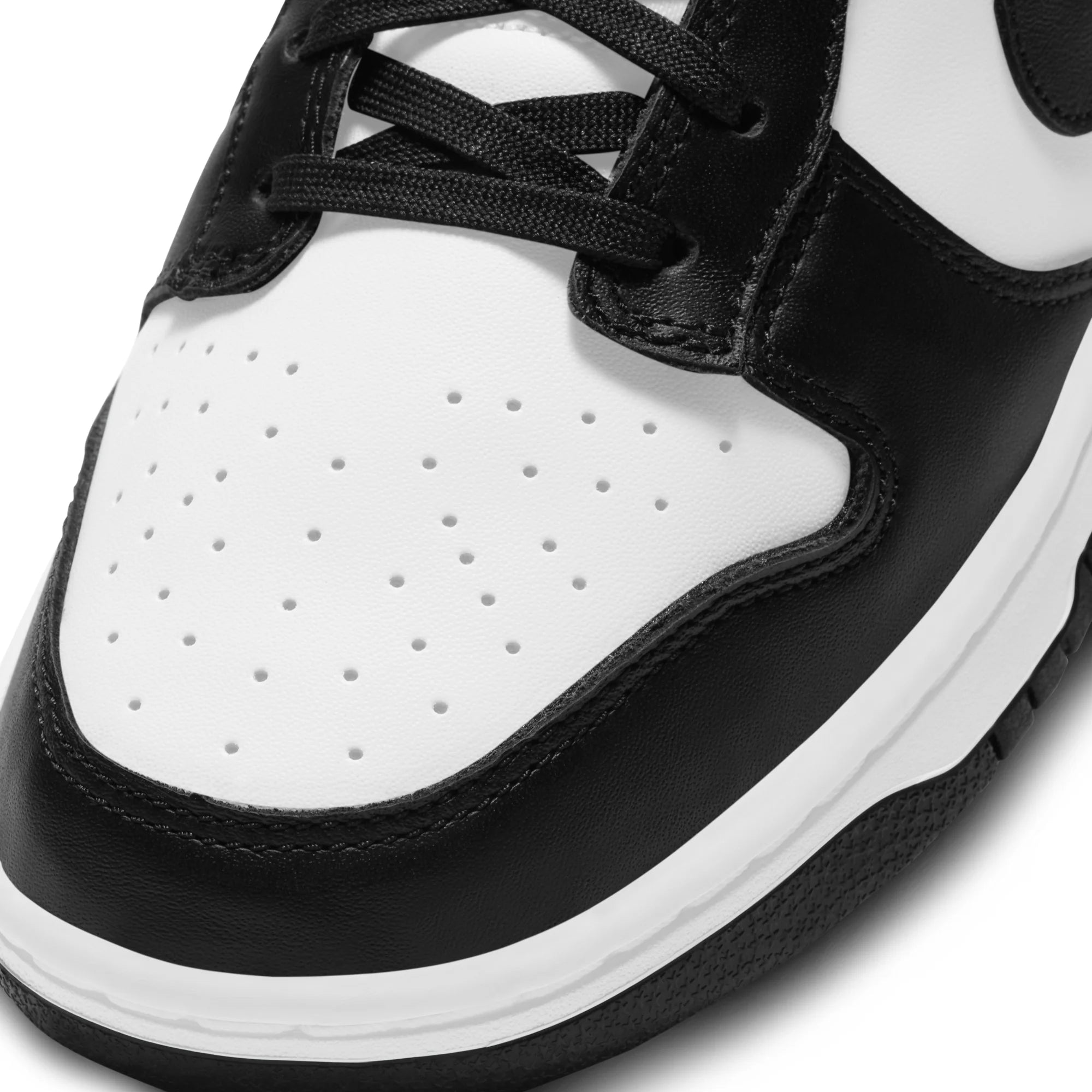 Nike Mens Dunk Low Retro "Panda" Shoes