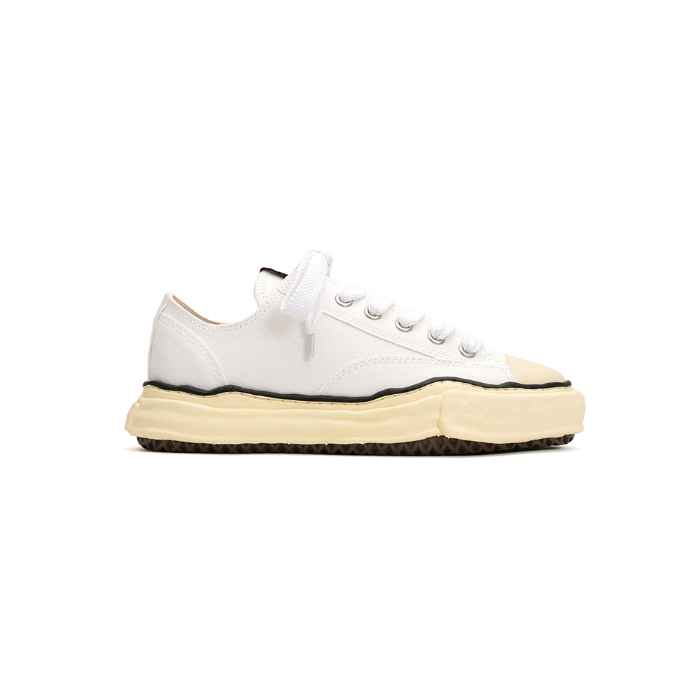 Maison Mihara Yasuhiro Mens Peterson VL OG Sole Canvas Low Maison Mihara Yasuhiro Mens Peterson VL OG Sole Canvas Low